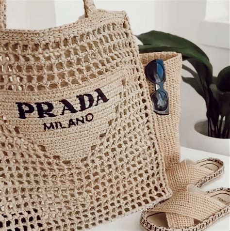 prada beach bag 2022